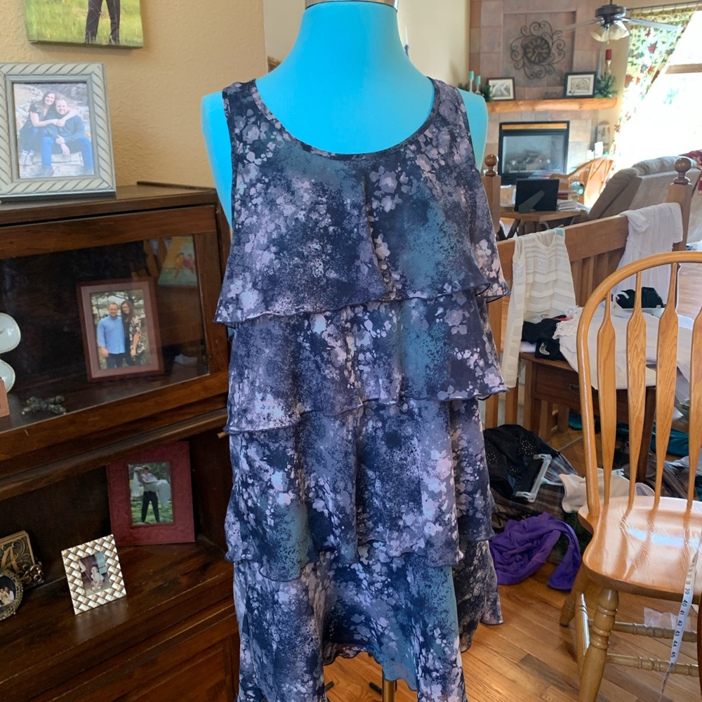 Sleeveless ruffled dress/blouse. MUD brand-L.